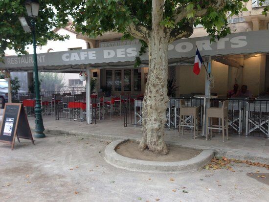 Cafe des Sports