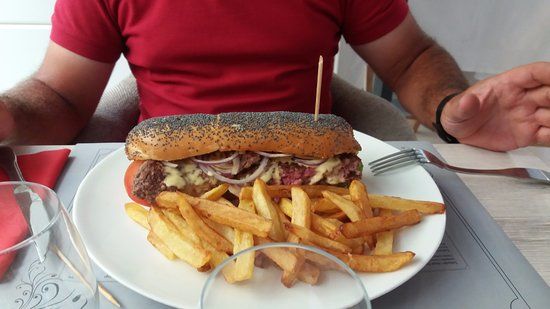 Cafe Chic