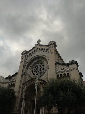 Eglise Saint-Pierre-d'Arene