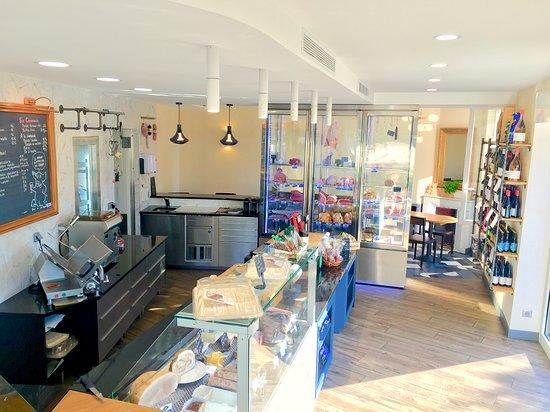 Maison Maillard