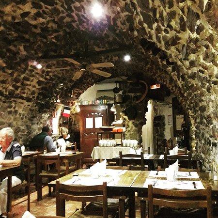 La Petite Cave Creperie Bretonne