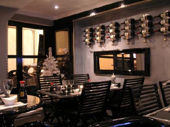 Sushi Bar