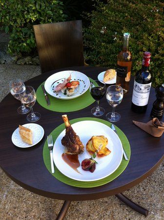 Bistro 21