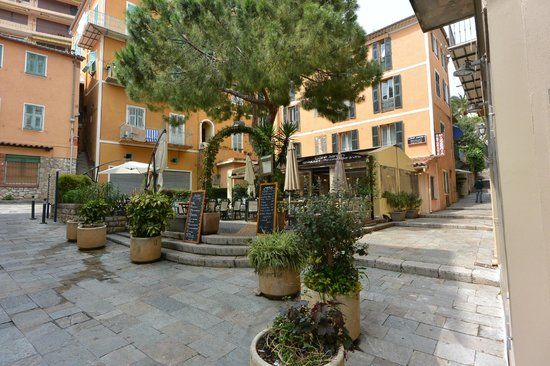 Cote Jardin